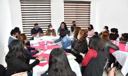 Sesiona INM en mesas de Construcción de la Paz en Huamantla