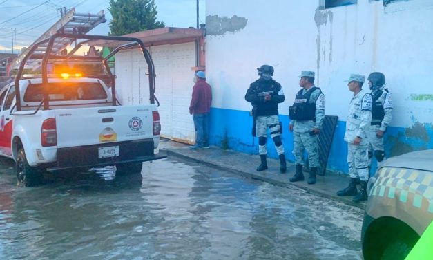 Implementan autoridades municipales y estatales operativo en Huamantla tras fuerte lluvia