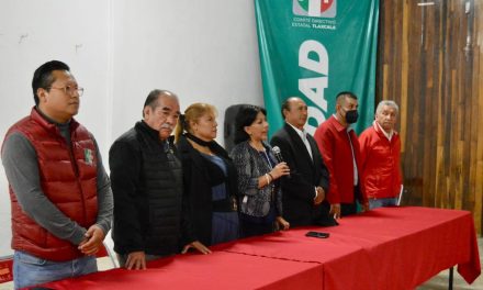 Se adhiere al PRI Tlaxcala la estructura de Evangelina Paredes y Bernardino Palacios 