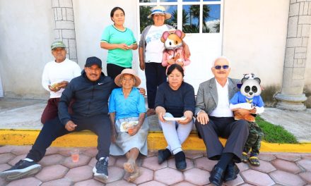 Entrega presidente de Chiautempan bulevar San Juan de las Flores en Cuahuixmatlac
