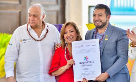 Recibe Salvador Santos Cedillo actualización del nombramiento de Huamantla como «Pueblo Mágico»